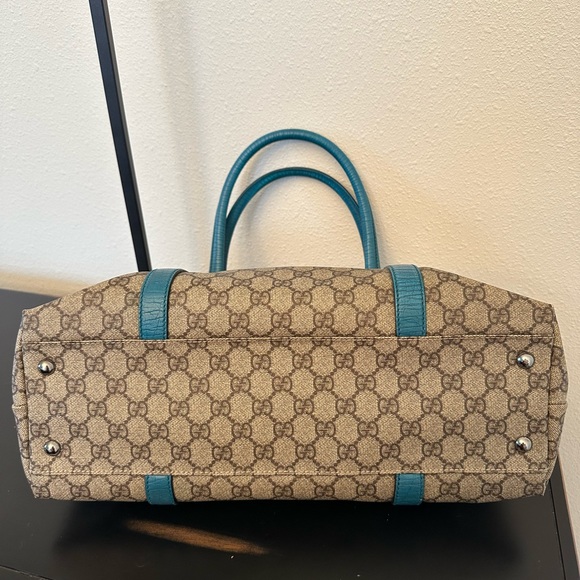 Gucci tote - Picture 12 of 17
